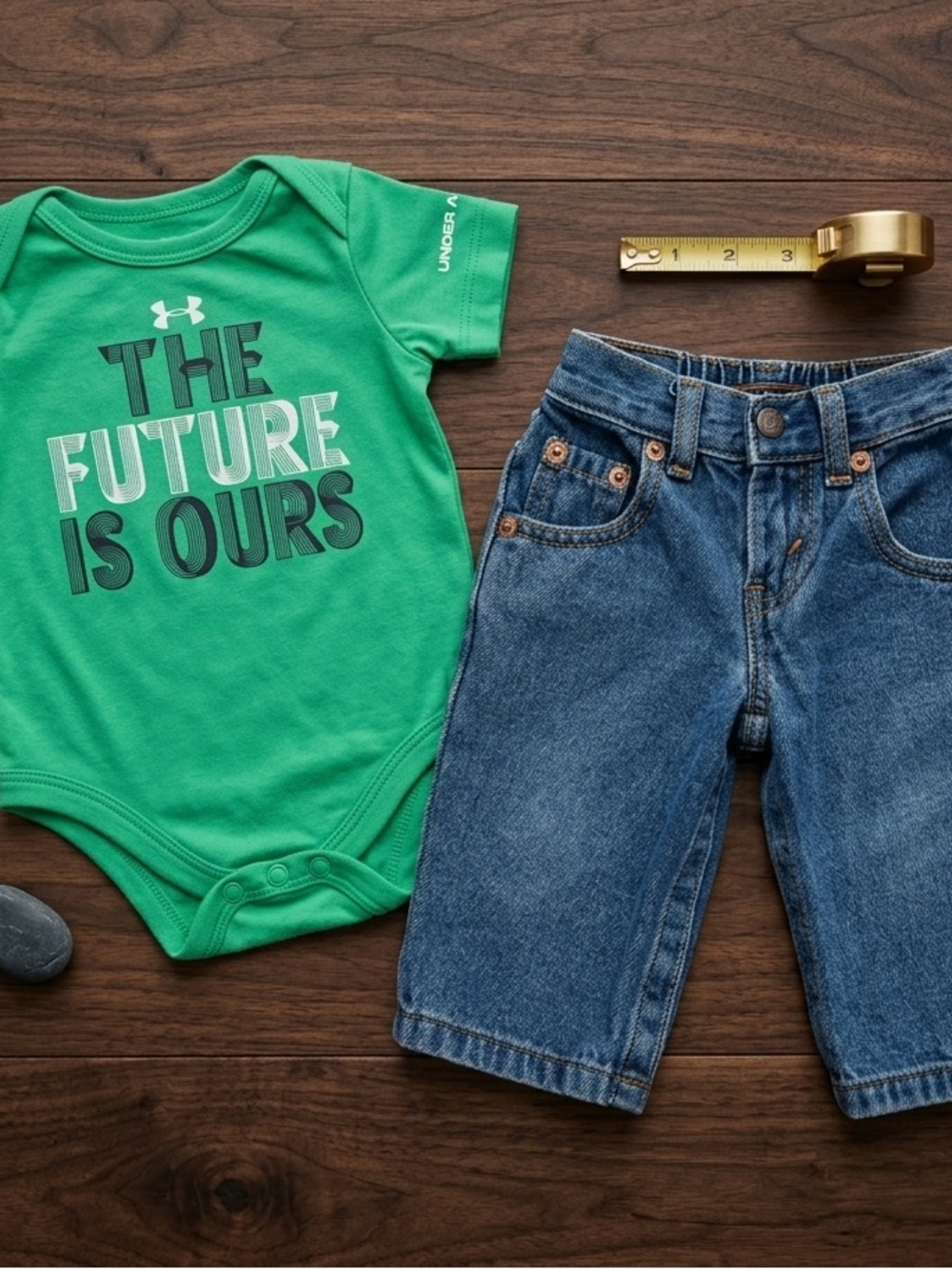 Adorable Infant Boy Outfit Set – Under Armour & Levi's. Size 3-6 months